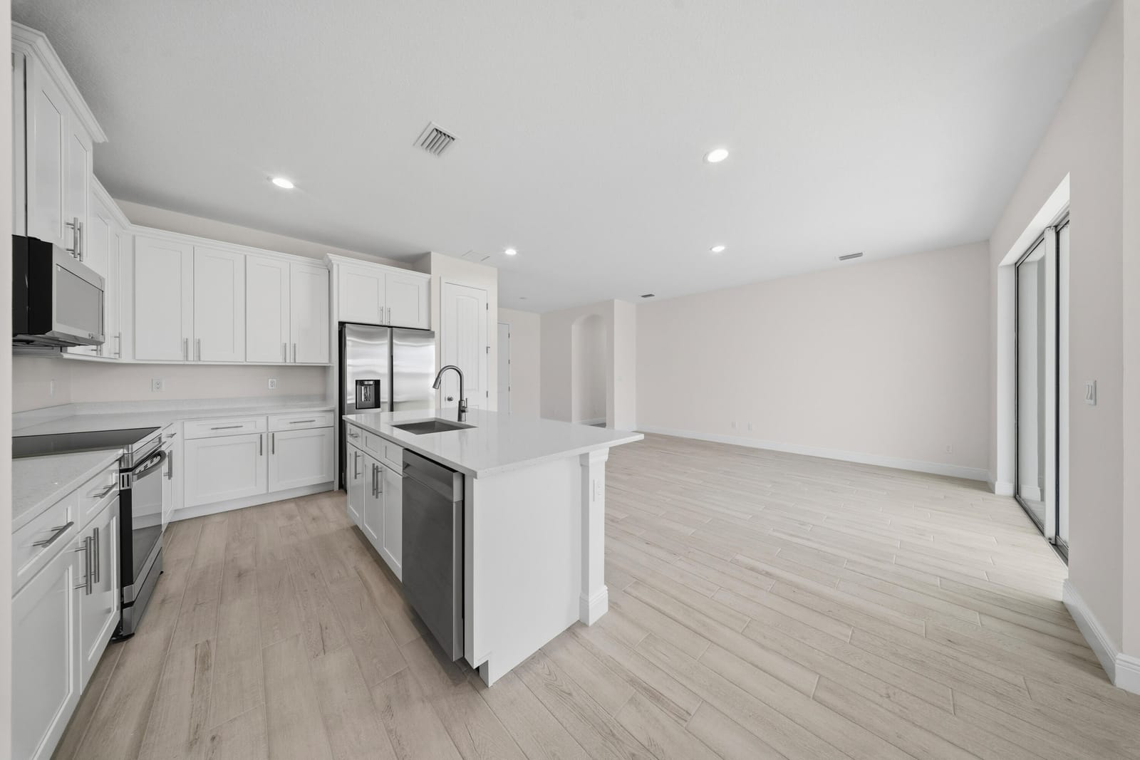 5711 Cassia Drive — photo 5