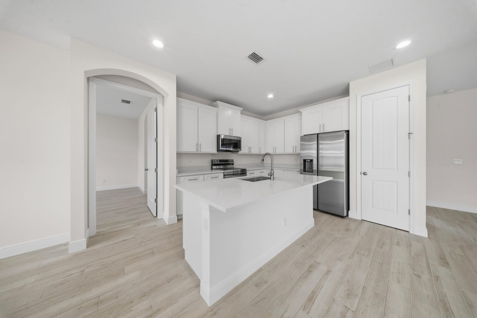 5711 Cassia Drive — photo 7