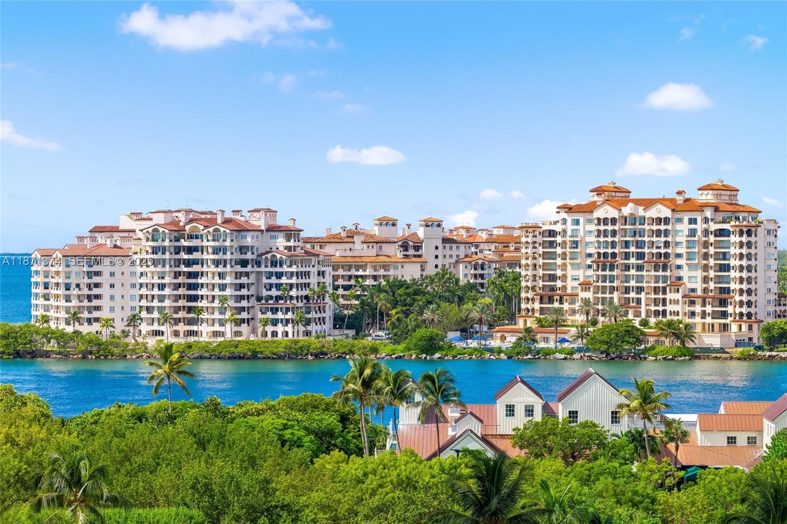 50 S Pointe Drive 1005, Miami Beach, FL 33139 photo 13