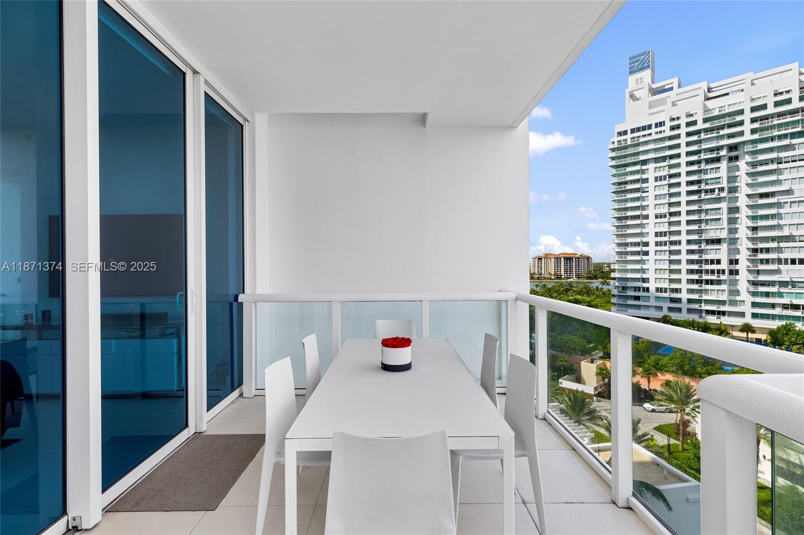 50 S Pointe Drive 1005, Miami Beach, FL 33139 photo 26