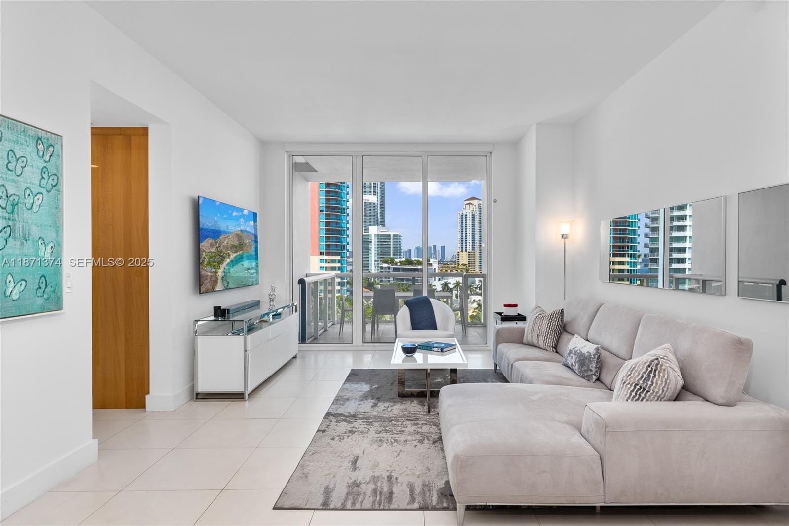 50 S Pointe Drive 1005, Miami Beach, FL 33139 photo 6