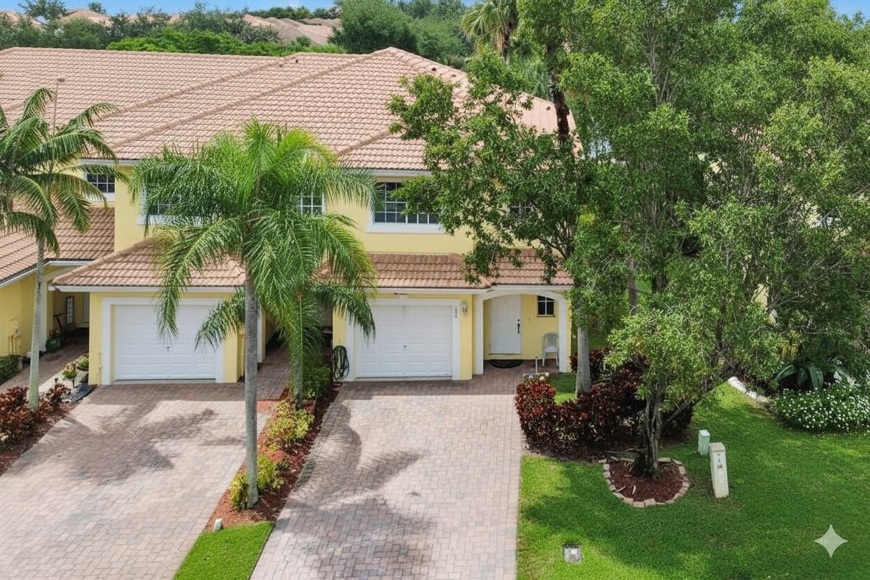 1055 Imperial Lake Road, West Palm Beach, FL 33413 - photo 1 of 30