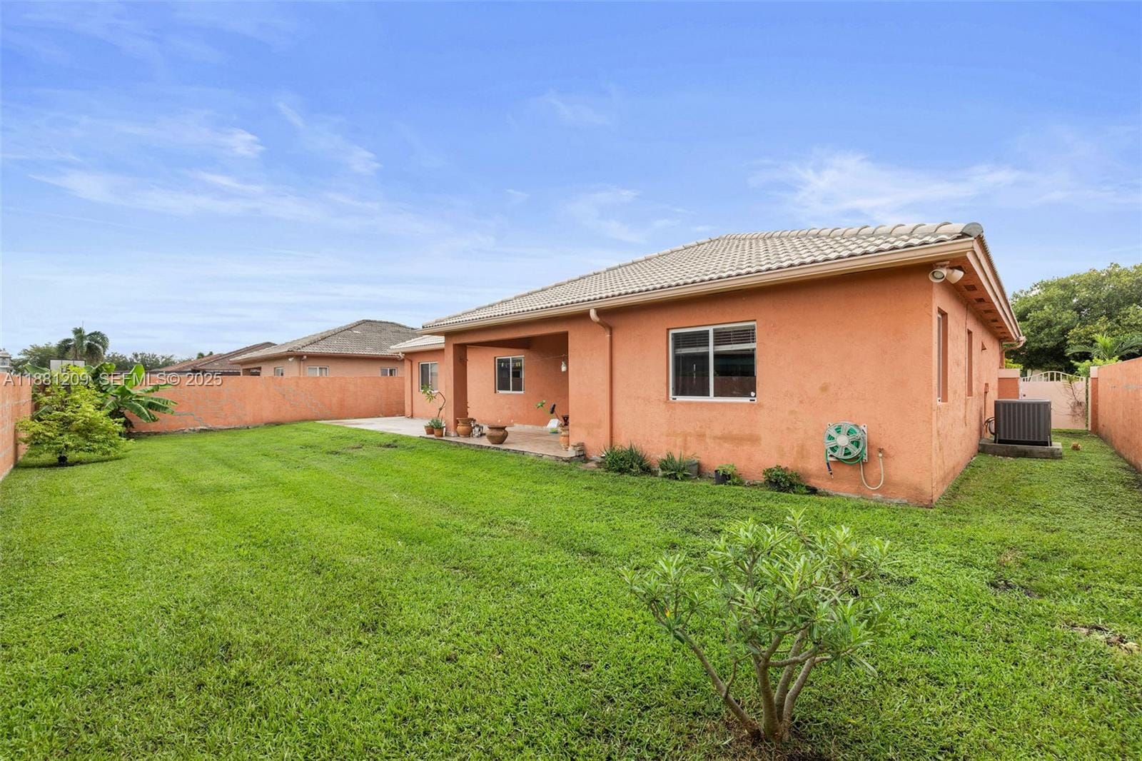 8883 NW 174th Terrace, Hialeah, FL 33018 photo 22