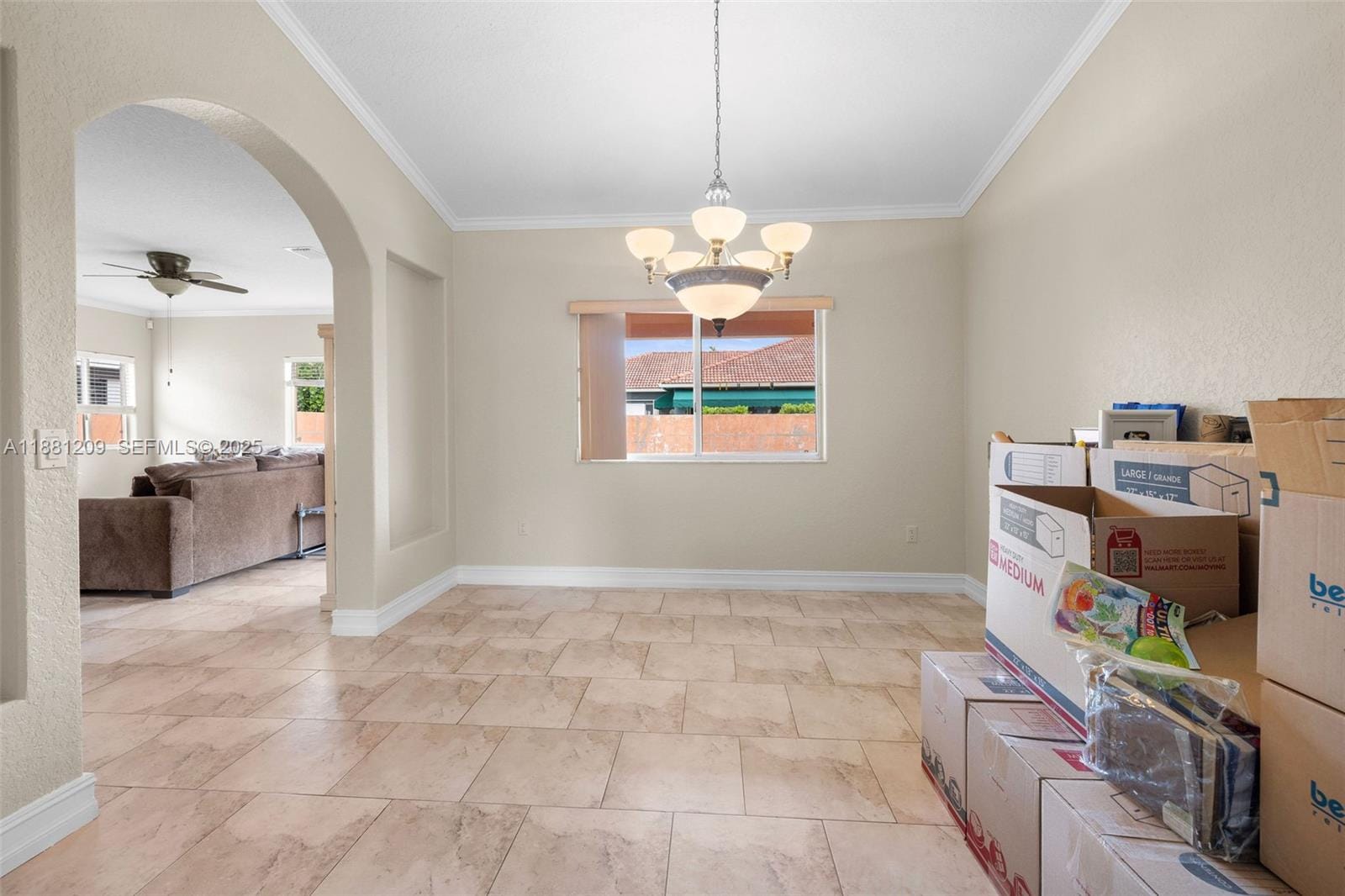 8883 NW 174th Terrace, Hialeah, FL 33018 photo 7