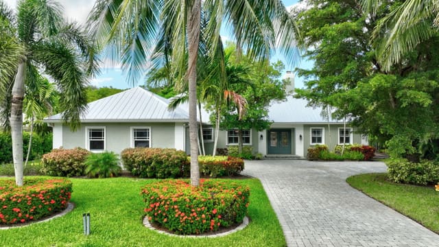 4 Rio Vista Drive, Sewalls Point, FL 34996