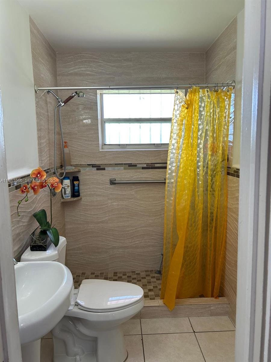 16350 NW 37th Avenue, Miami Gardens, FL 33054 photo 12