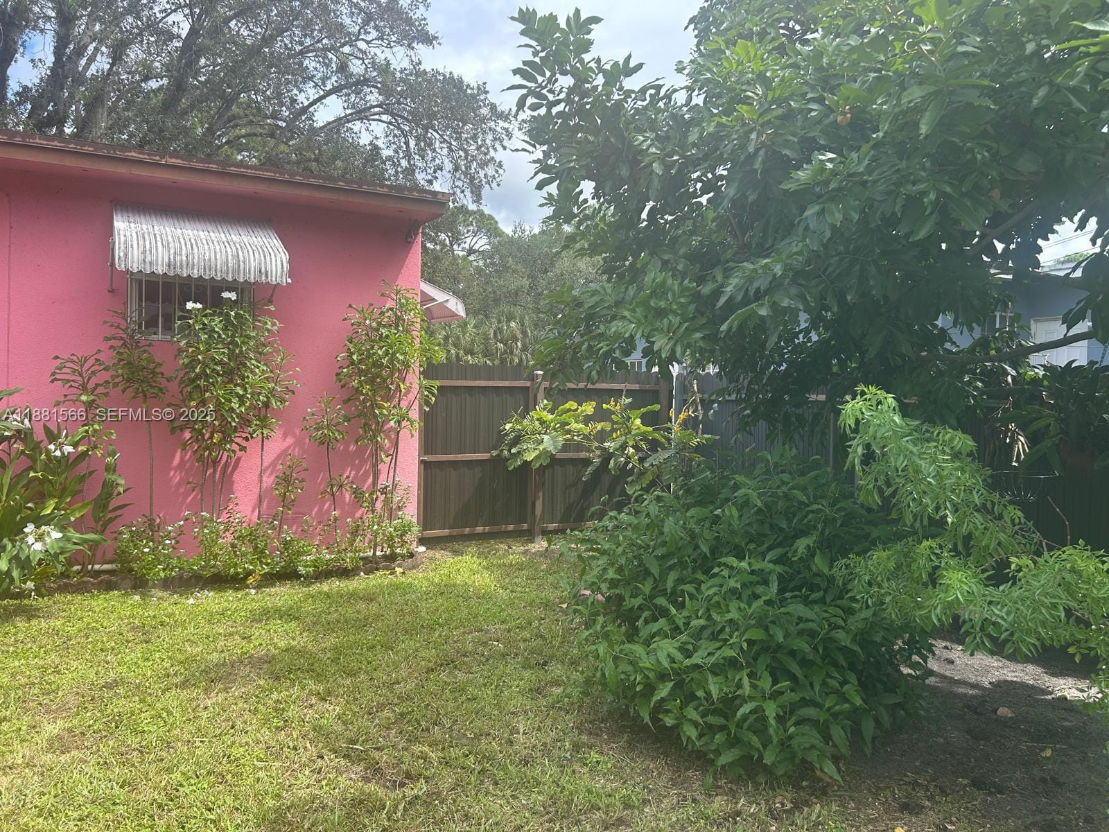 16350 NW 37th Avenue, Miami Gardens, FL 33054 photo 24