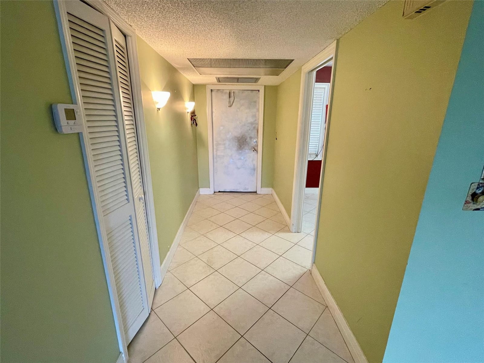 3151 S Palm Aire Drive 307 — photo 4