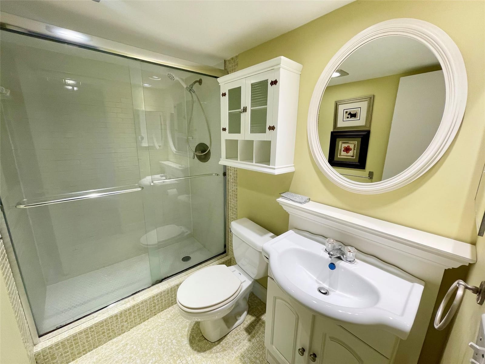 3151 S Palm Aire Drive 307 — photo 9