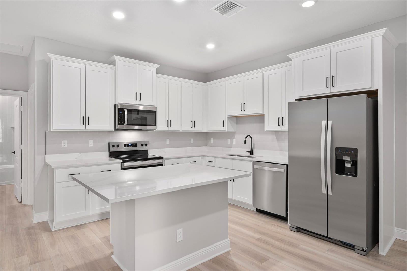 1709 Merriment Way — photo 3
