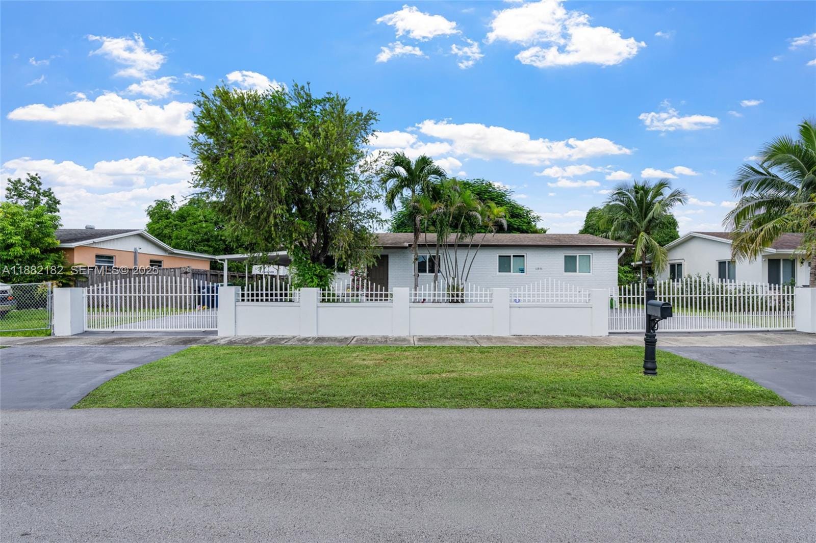 11831 SW 182nd Terrace, Miami, FL 33177