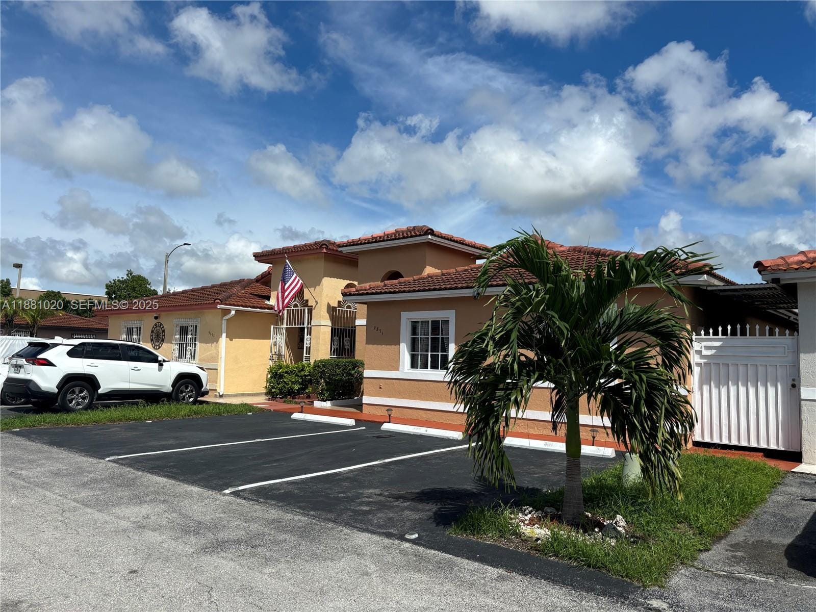 9371 NW 120th Terrace, Hialeah Gardens, FL 33018