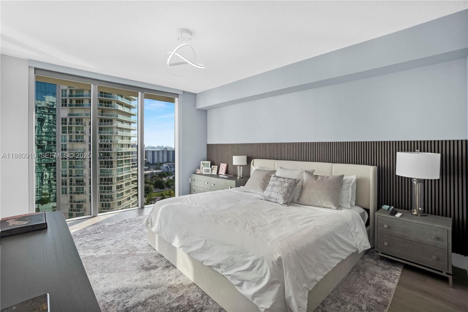 300 Sunny Isles Boulevard 41802, Sunny Isles Beach, FL 33160 photo 18