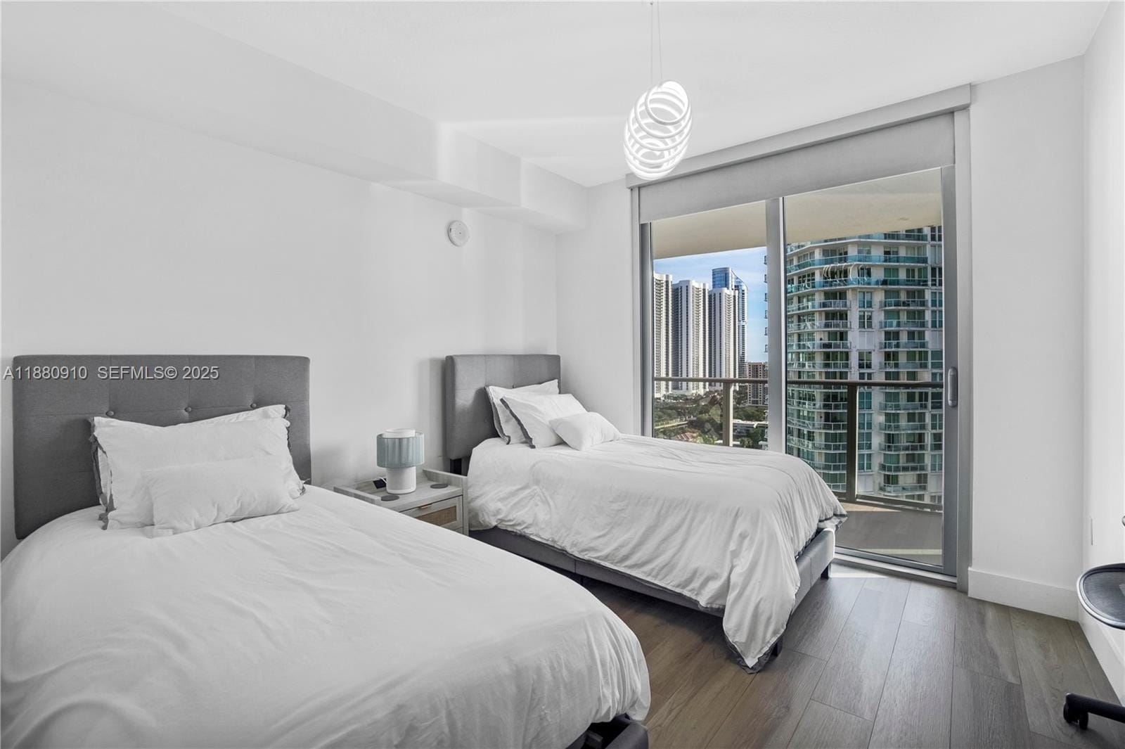 300 Sunny Isles Boulevard 41802, Sunny Isles Beach, FL 33160 photo 22