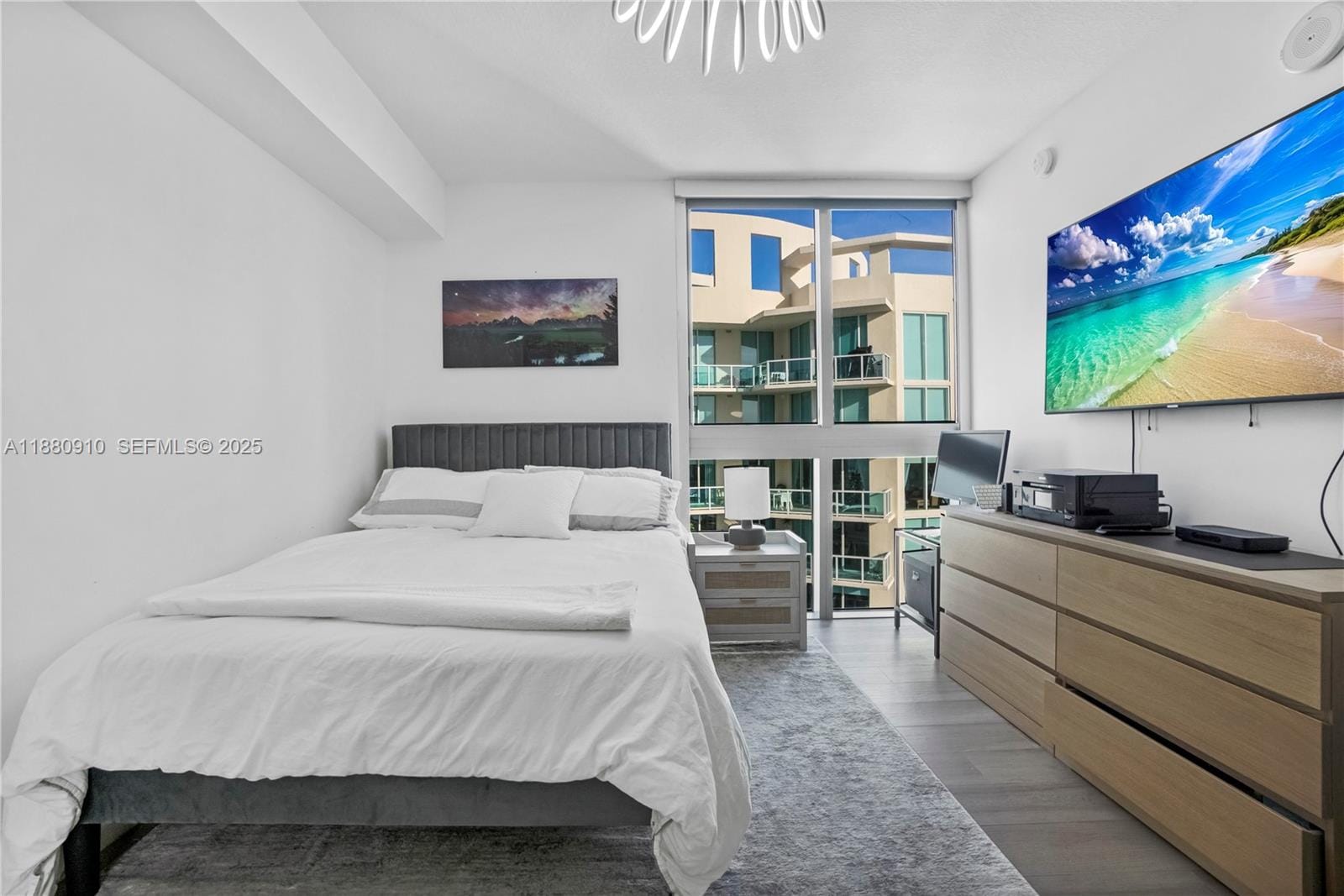 300 Sunny Isles Boulevard 41802, Sunny Isles Beach, FL 33160 photo 23
