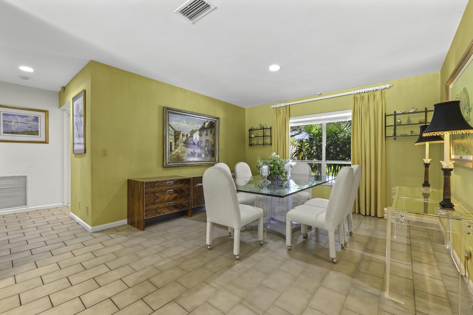 2812 Embassy Drive, West Palm Beach, FL 33401 photo 12