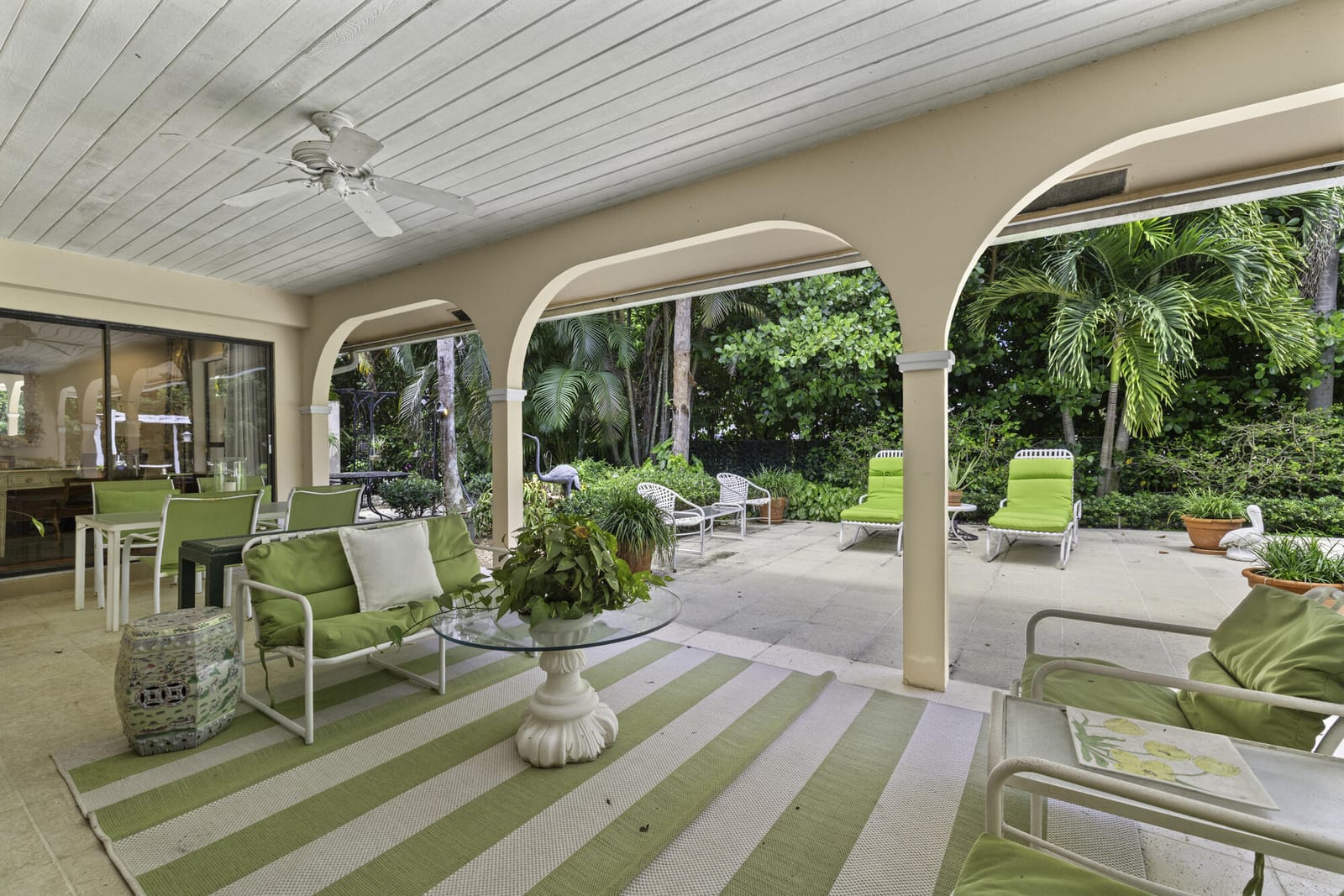 2812 Embassy Drive, West Palm Beach, FL 33401 photo 5