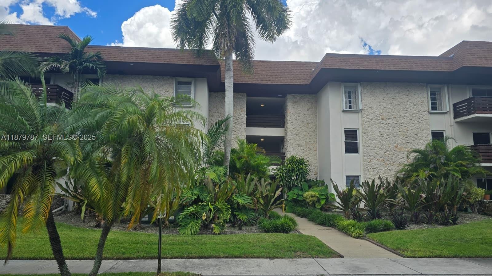 7477 SW 82nd Street C118, Miami, FL 33143
