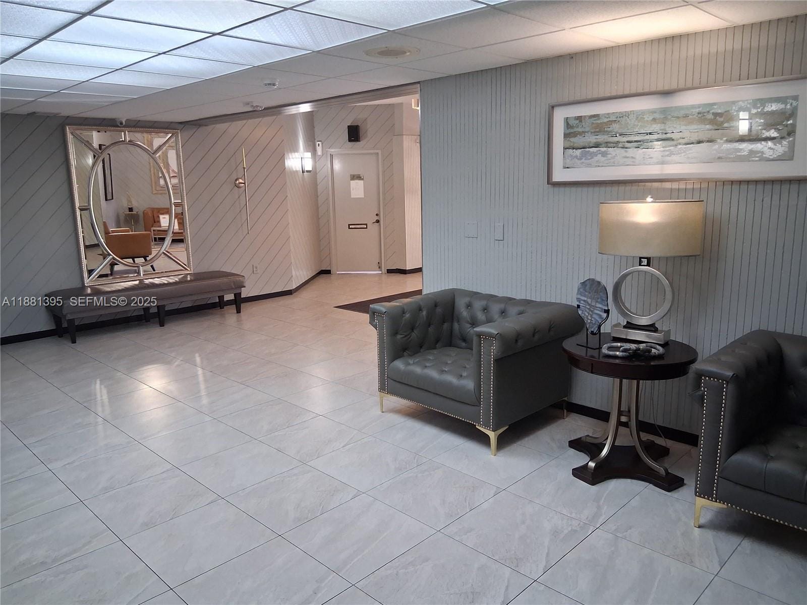 1400 St Charles Place 201 — photo 3