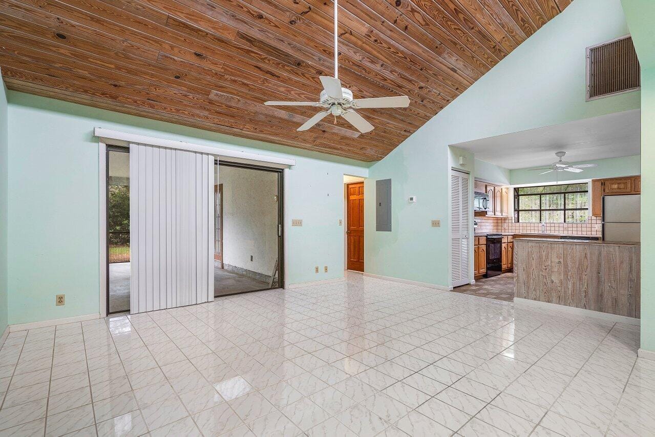 4744 Dolphin Drive, Lake Worth, FL 33463 photo 21