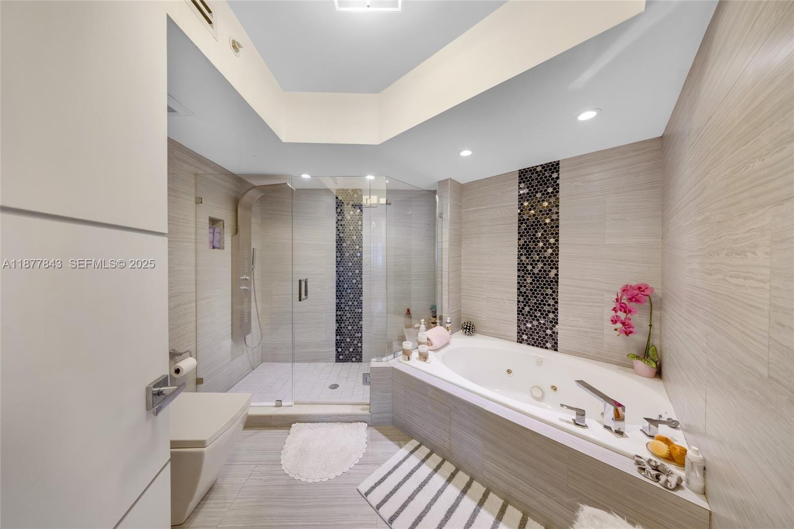 6301 Collins Avenue 2107, Miami Beach, FL 33141 photo 19