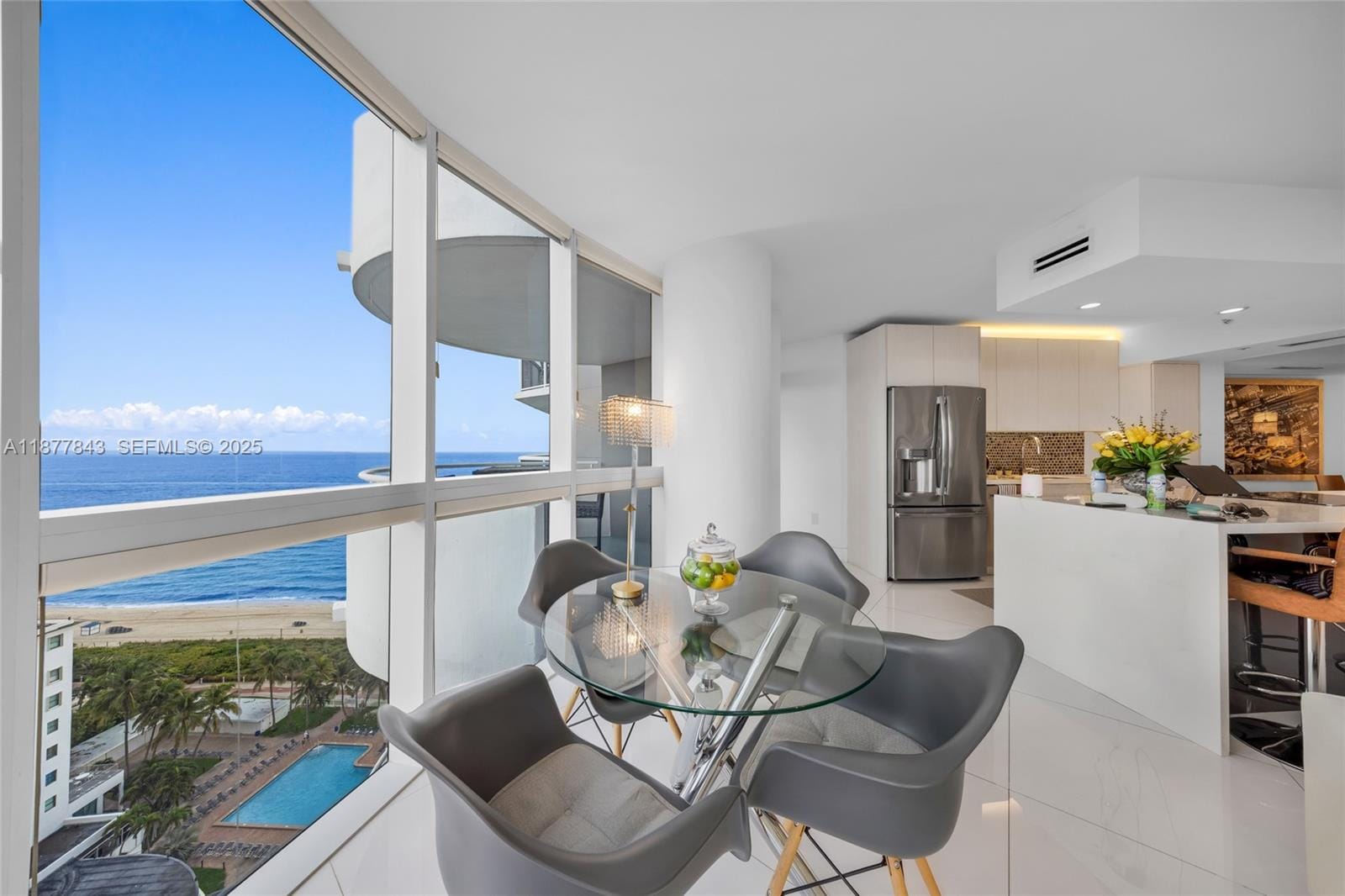 6301 Collins Avenue 2107 — photo 7