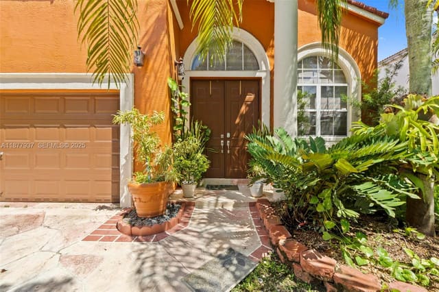 4957 SW 162nd Avenue, Miramar, FL 33027
