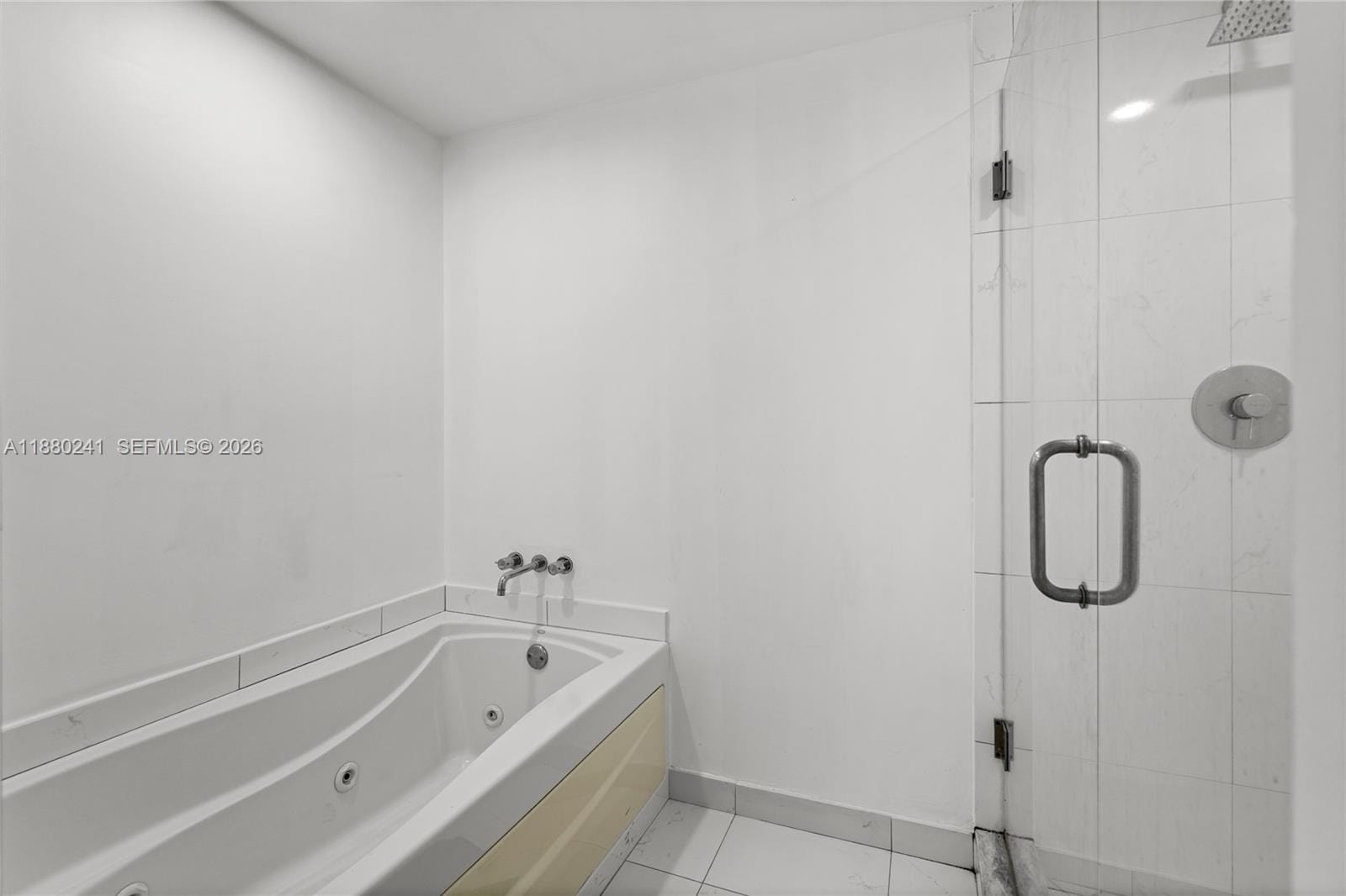 55 SE 6th Street 1203 — photo 7