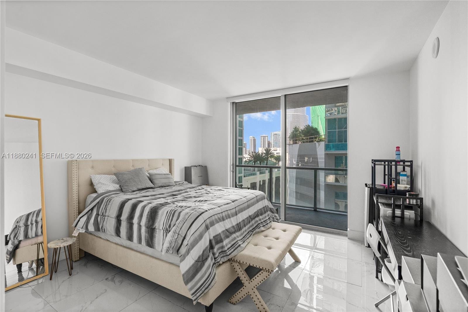 55 SE 6th Street 1203 — photo 10