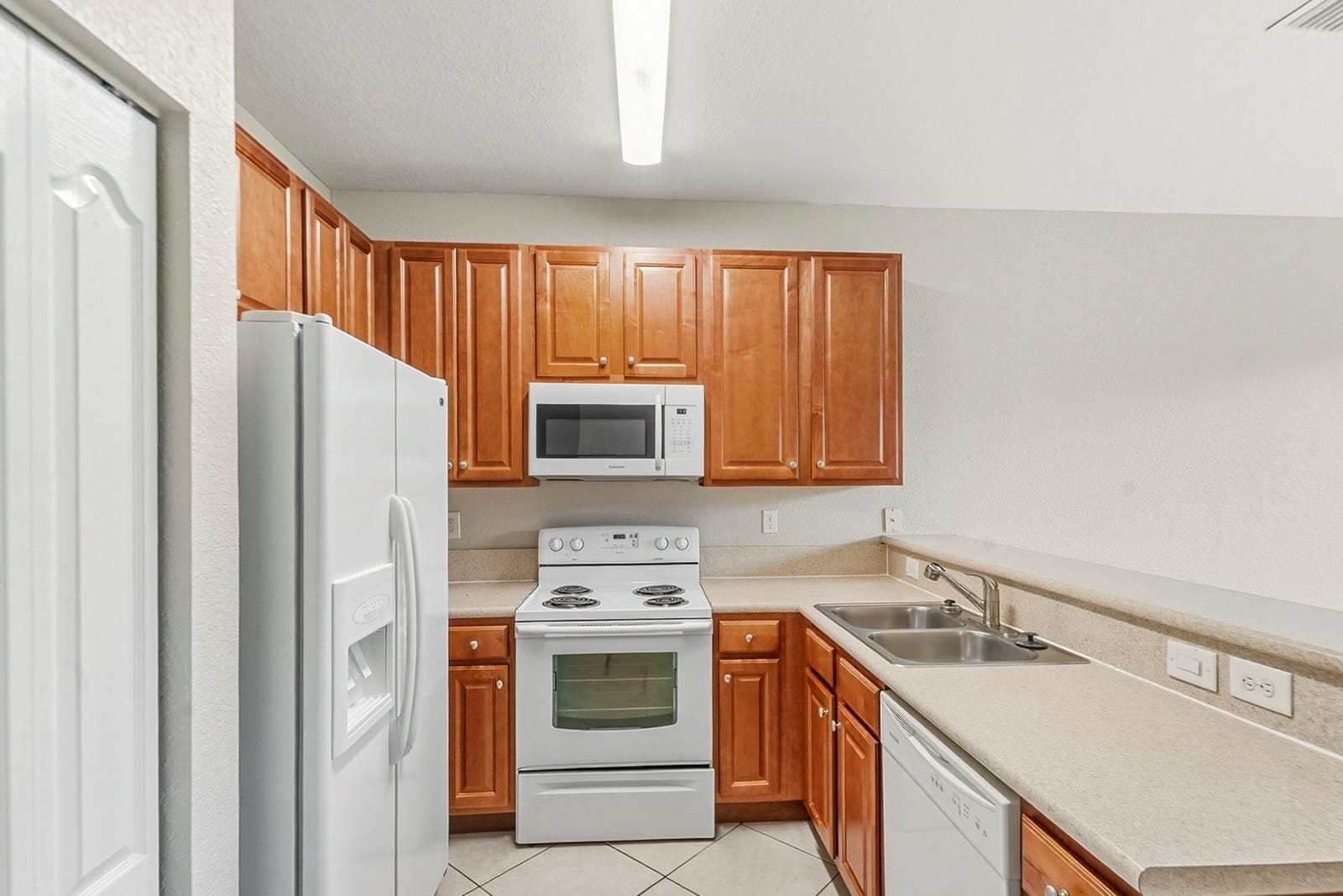 1137 NE 31st Terrace, Homestead, FL 33033 photo 12