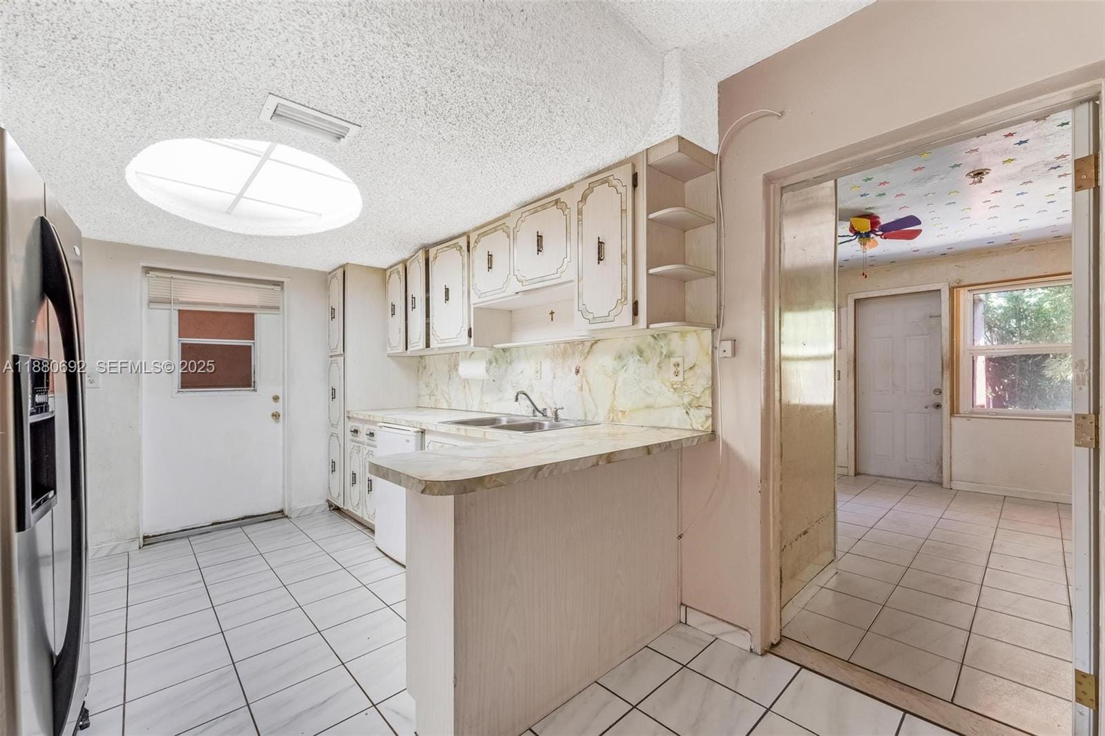 531 NE 58th Street, Oakland Park, FL 33334 photo 13