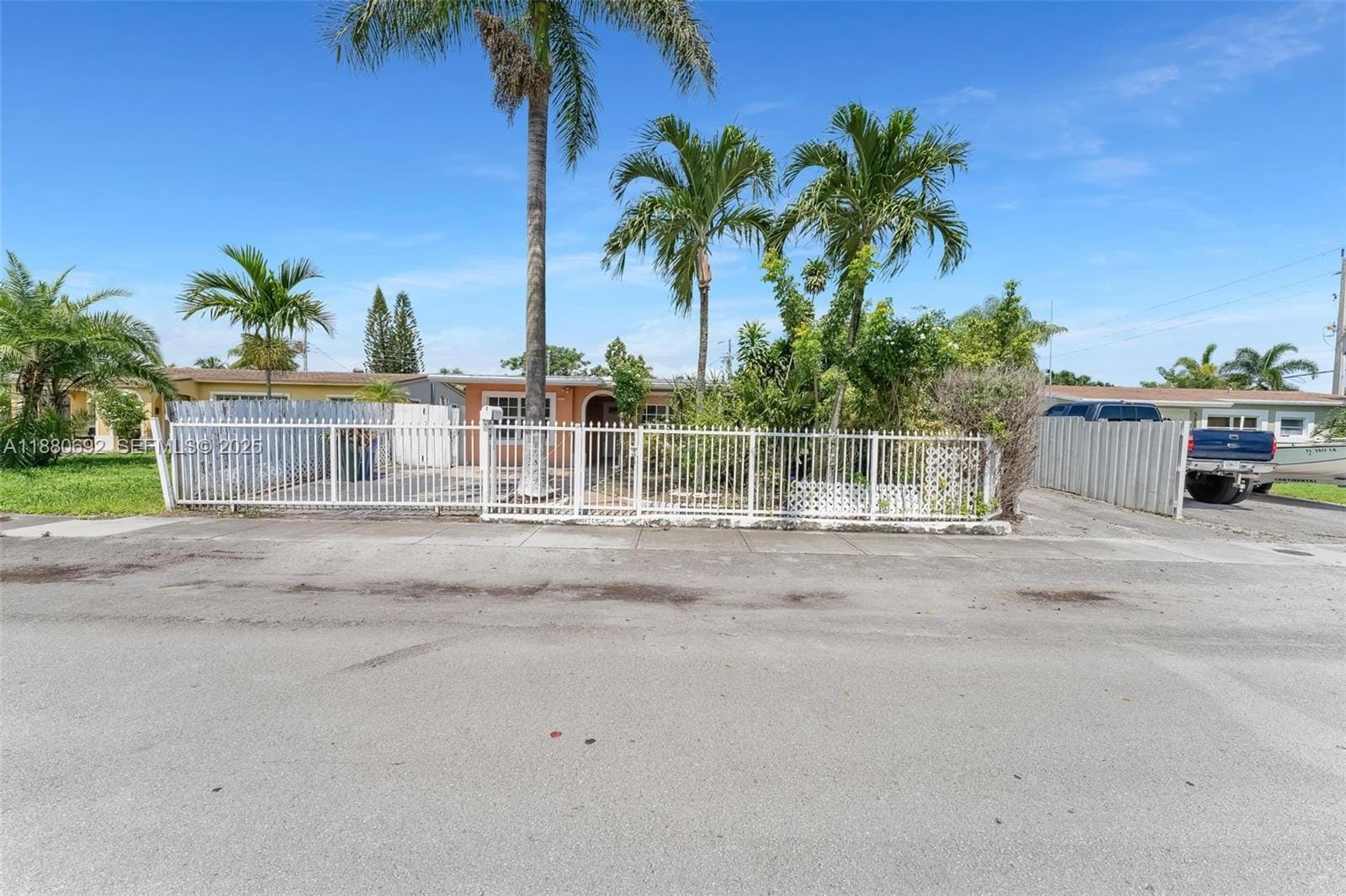 531 NE 58th Street, Oakland Park, FL 33334 photo 18