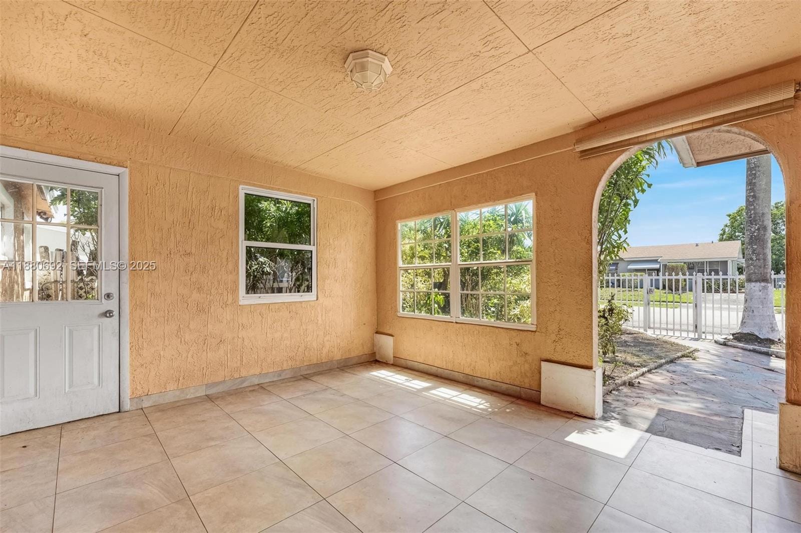 531 NE 58th Street, Oakland Park, FL 33334 photo 8