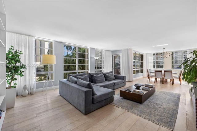 5660 Collins Avenue 2B, Miami Beach, FL 33140