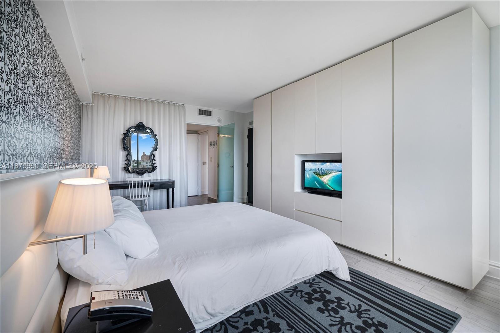 1100 West Avenue 721, Miami Beach, FL 33139 photo 14
