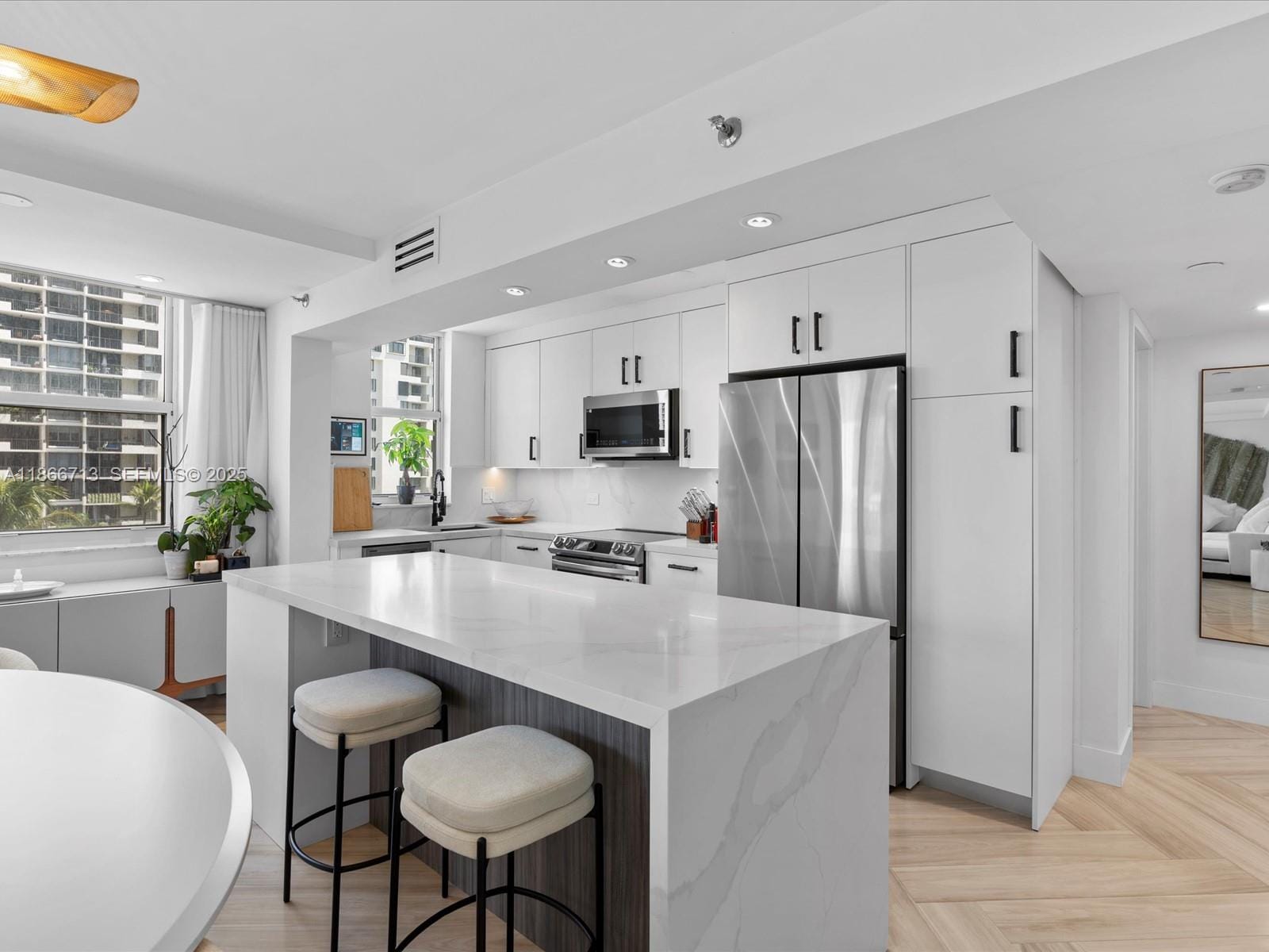 770 Claughton Island Drive 701 — photo 6