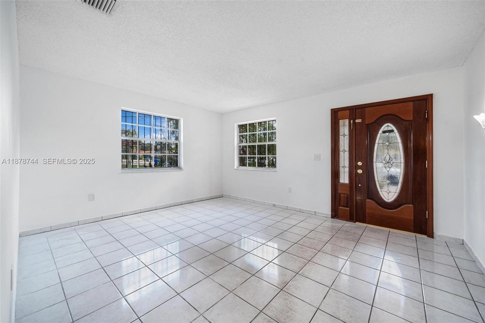 22 NW 59th Court, Miami, FL 33126 photo 2