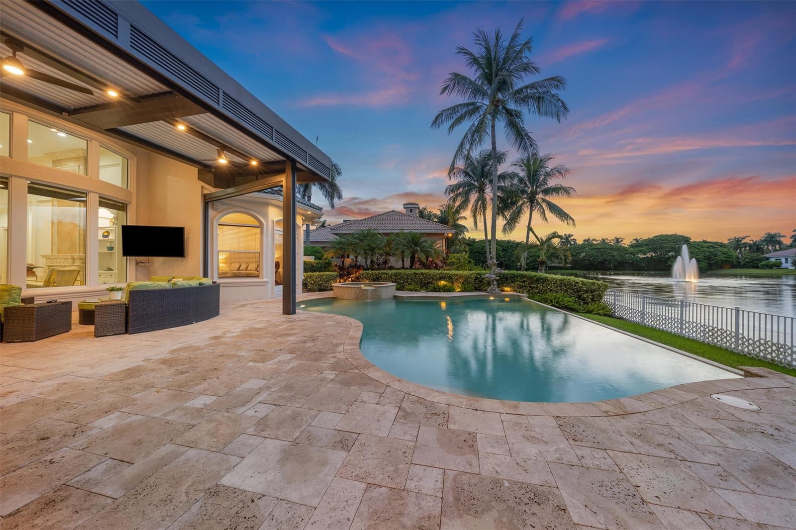 531 Coconut Palm Terrace, Plantation, FL 33324 photo 11