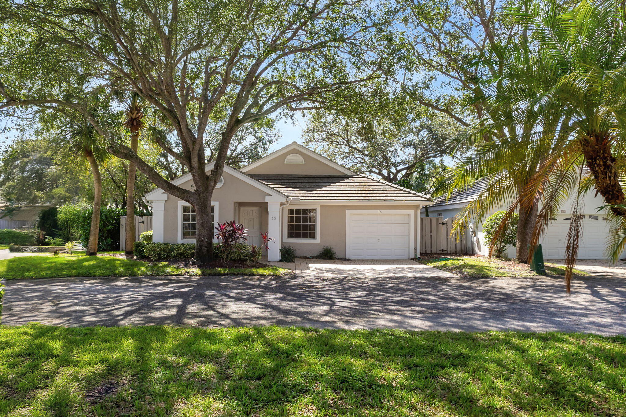 15 Admirals Court, Palm Beach Gardens, FL 33418, Palm Beach Gardens