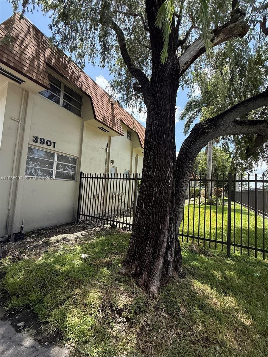 3901 SW 112th Avenue 46 — photo 10