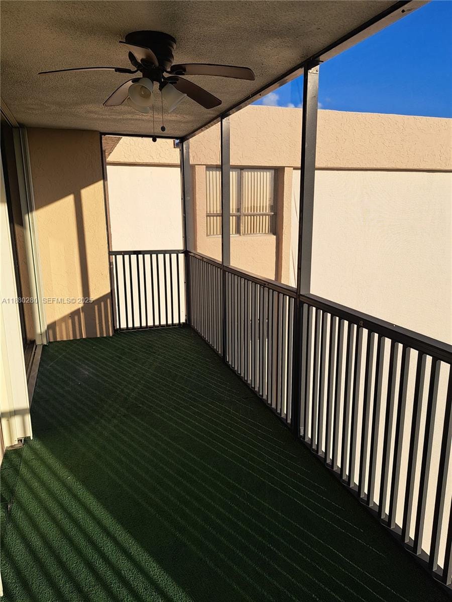 900 NE 195th Street 702, Miami, FL 33179 photo 15