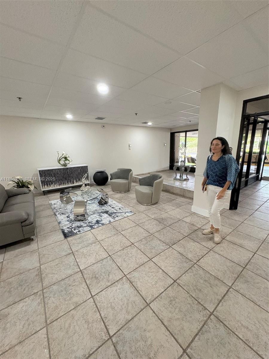 900 NE 195th Street 702 — photo 3
