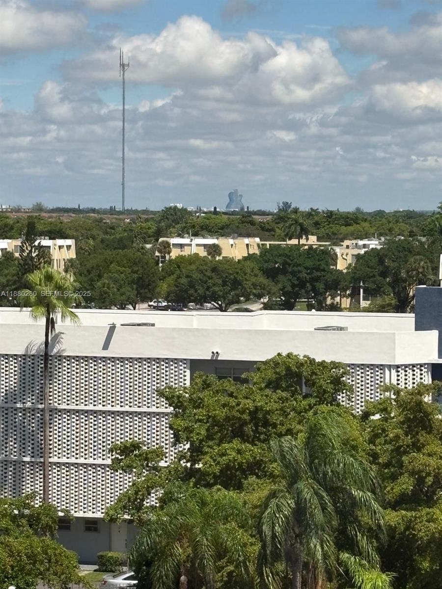 900 NE 195th Street 702, Miami, FL 33179 photo 21