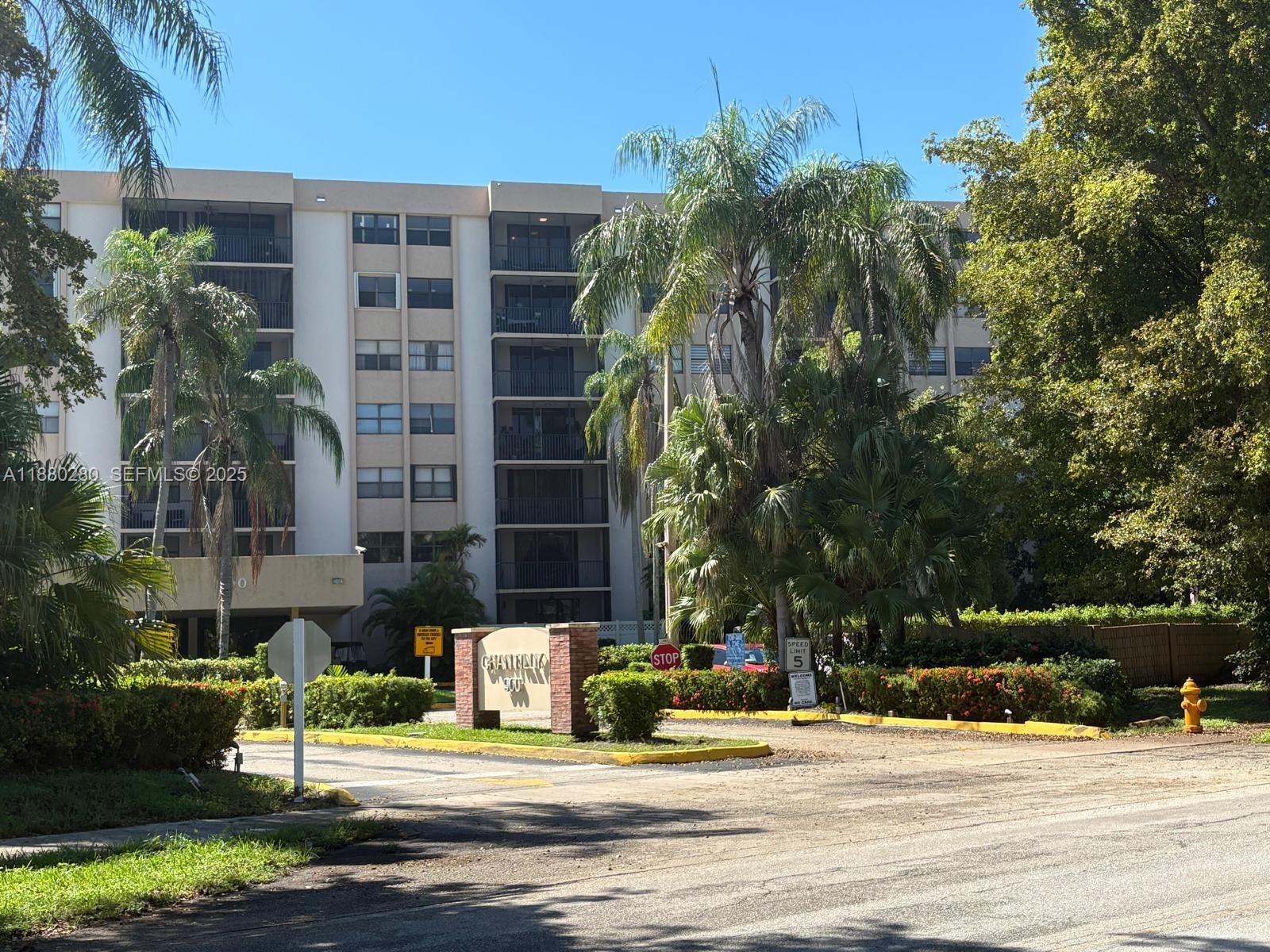 900 NE 195th Street 702, Miami, FL 33179, Miami