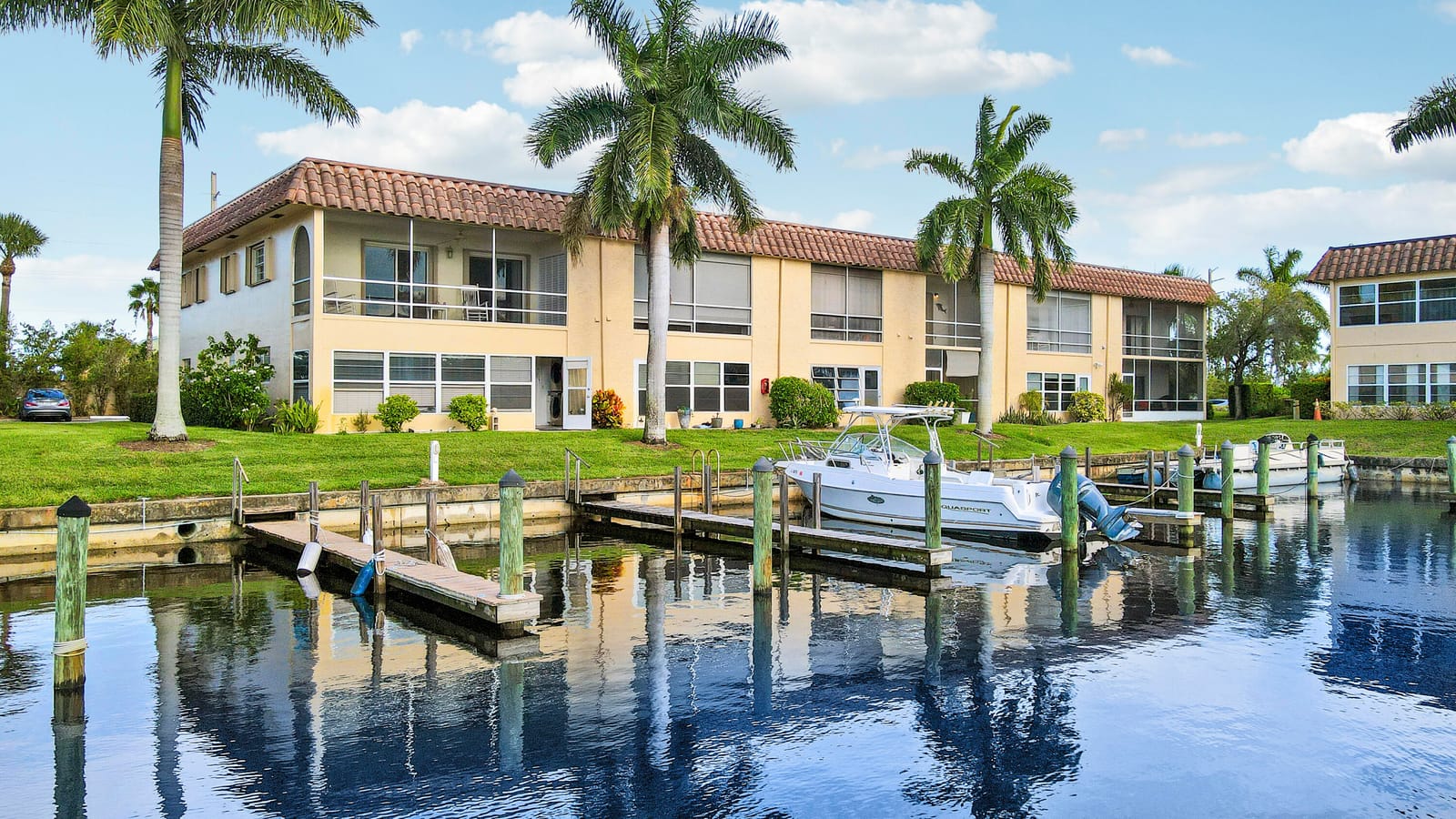 2600 S Kanner Highway Q8, Stuart, FL 34994
