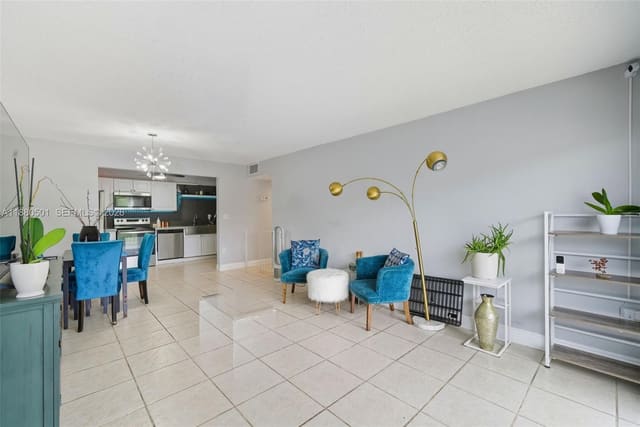 1805 Sans Souci Boulevard 334, Bayview Palms, North Miami, FL