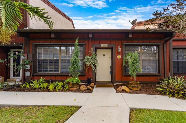 2904 N 35th Terrace 2904, sold in Tamerlane, Hollywood, FL