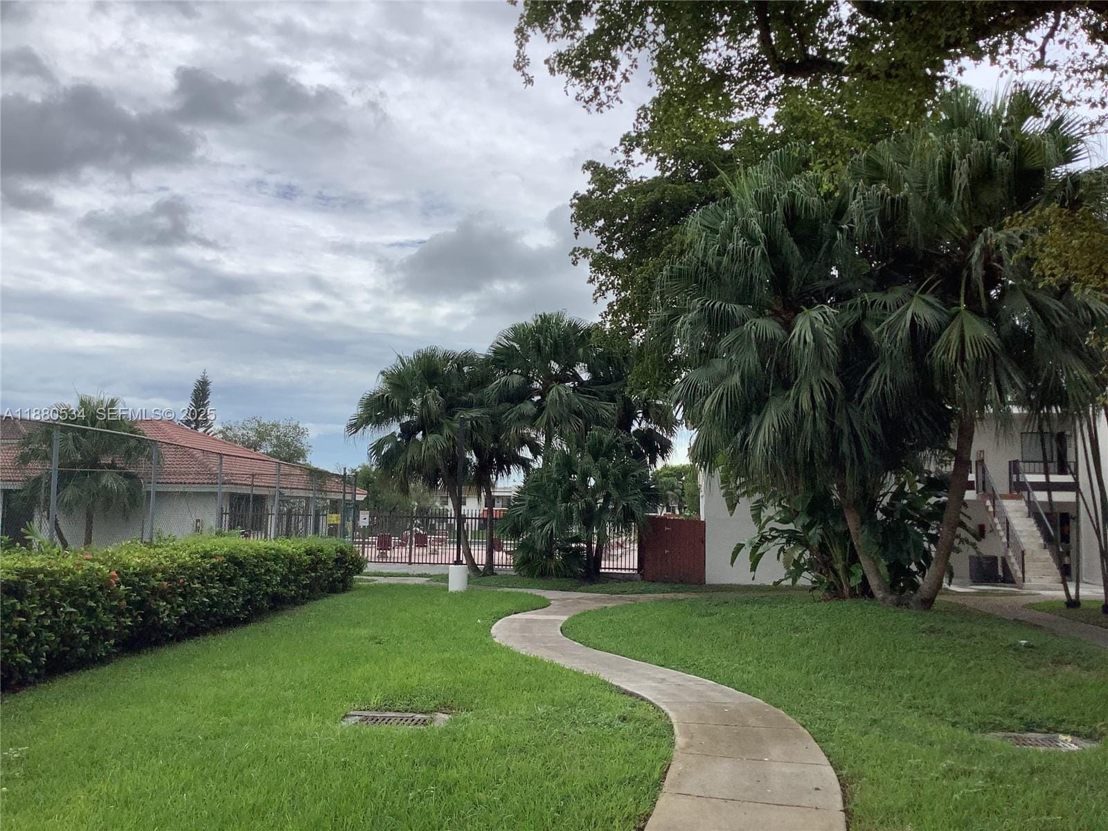 10873 NW 7th Street 13-37, Miami, FL 33172 photo 22