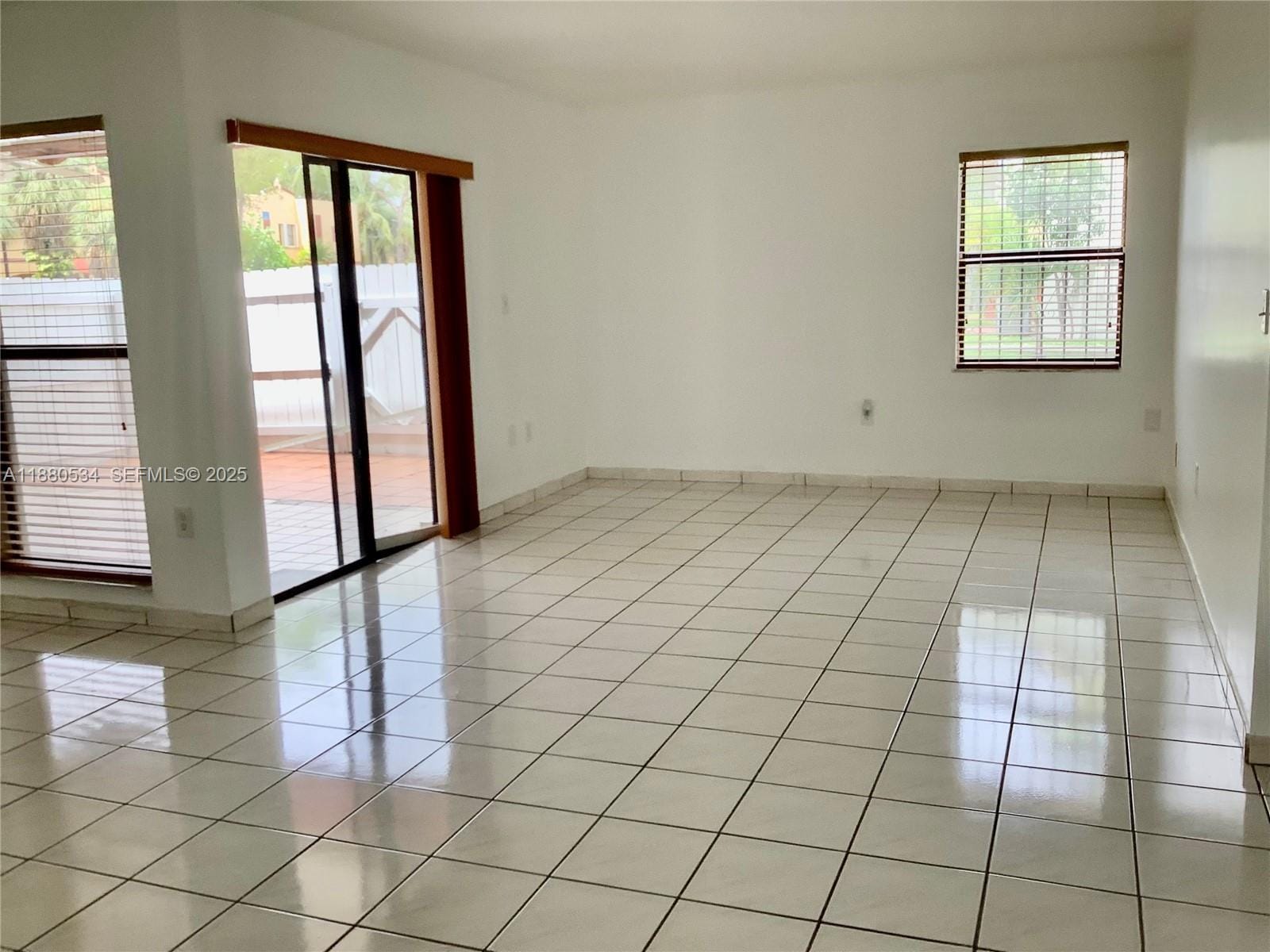 10873 NW 7th Street 13-37, Miami, FL 33172 photo 23