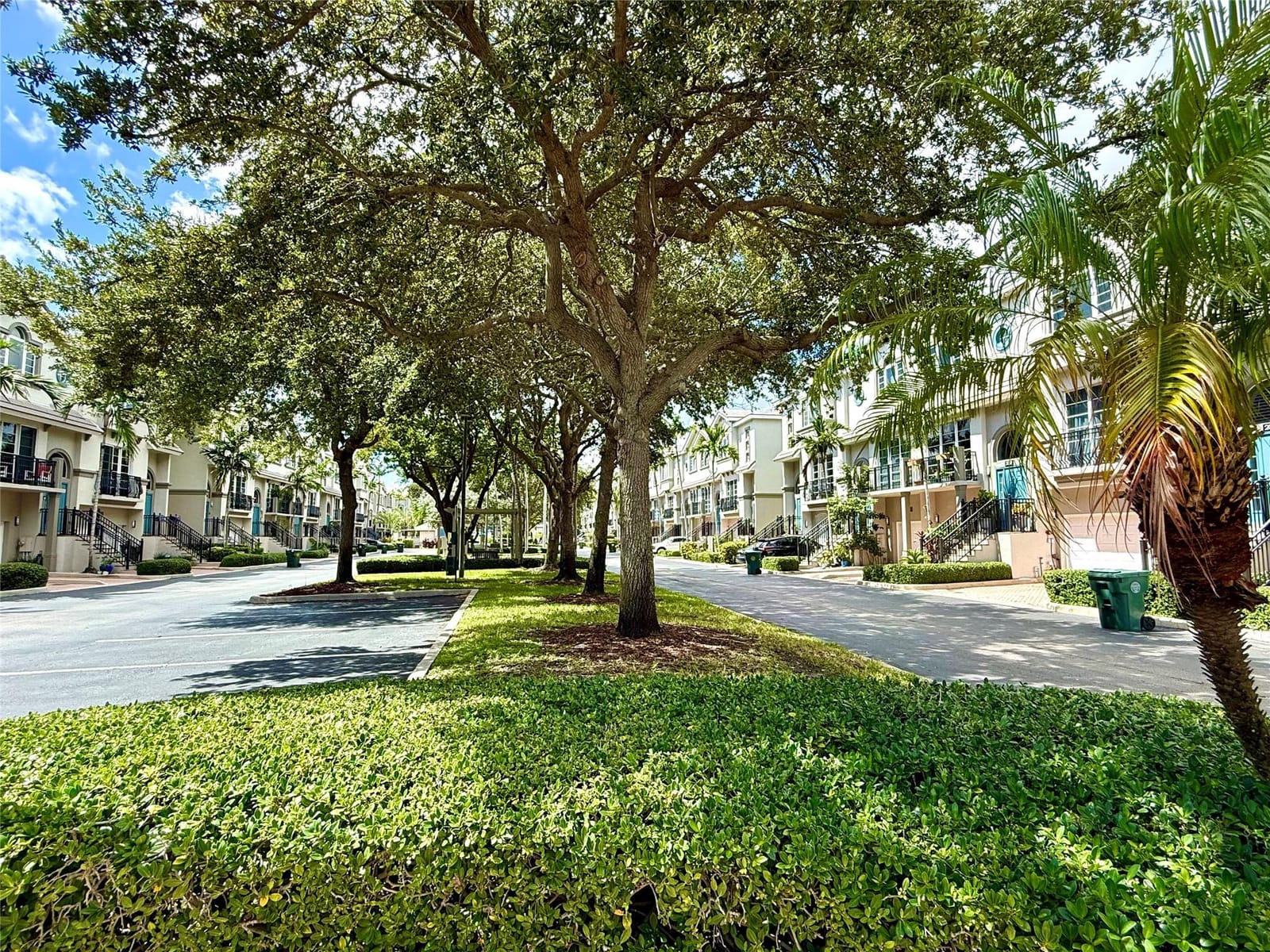 1951 Coral Heights Boulevard 402, Oakland Park, FL 33308 photo 19